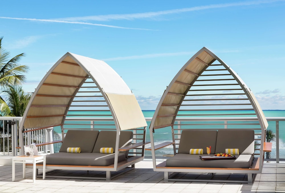 Hilton Cabana Miami Beach Resort