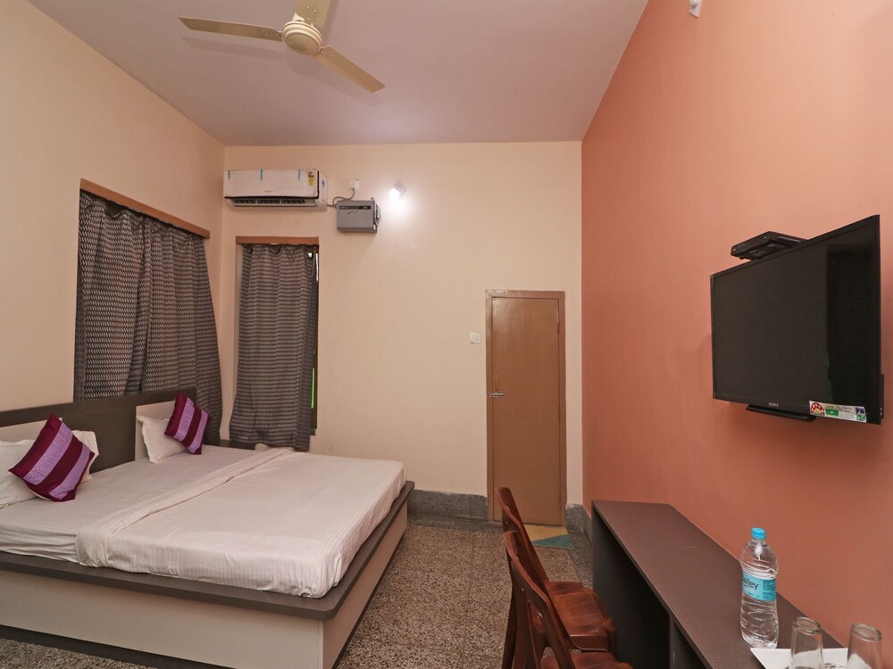 SPOT ON 39527 Hotel Saraogi