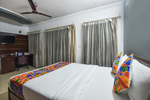 Aston Service Apartment