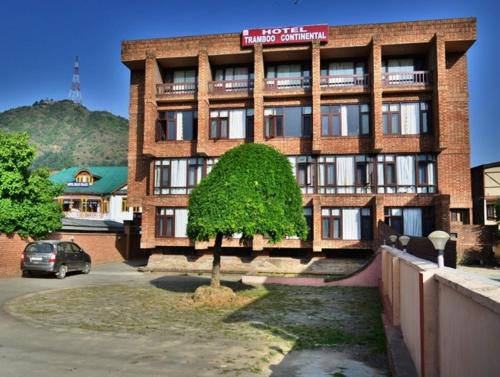 Hotel Tramboo Continental