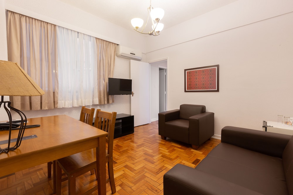 Rojas All Suites Hotel