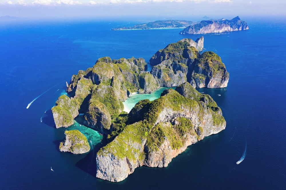 Holiday Inn Resort Krabi Ao Nang Beach by IHG