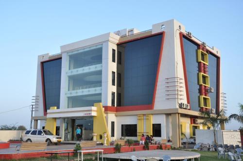  Hotel Keshwara's Residency