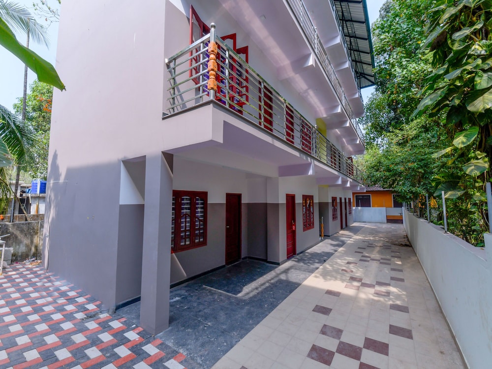 Hotel O Amare Highway Residency
