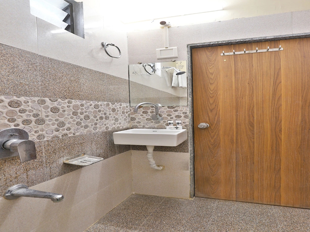 Hotel Tirupati