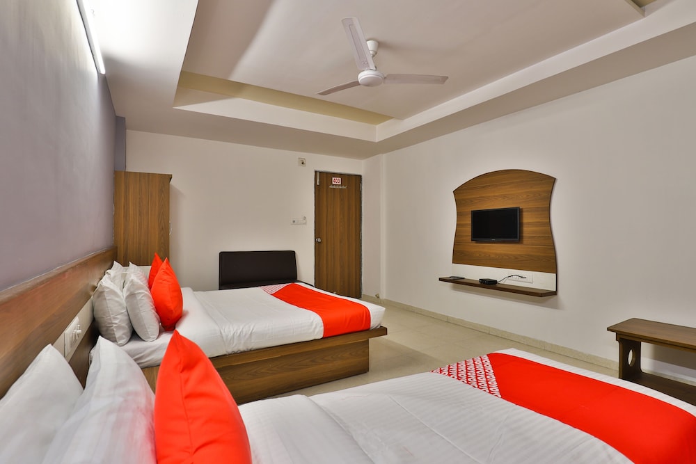 Hotel Tirupati