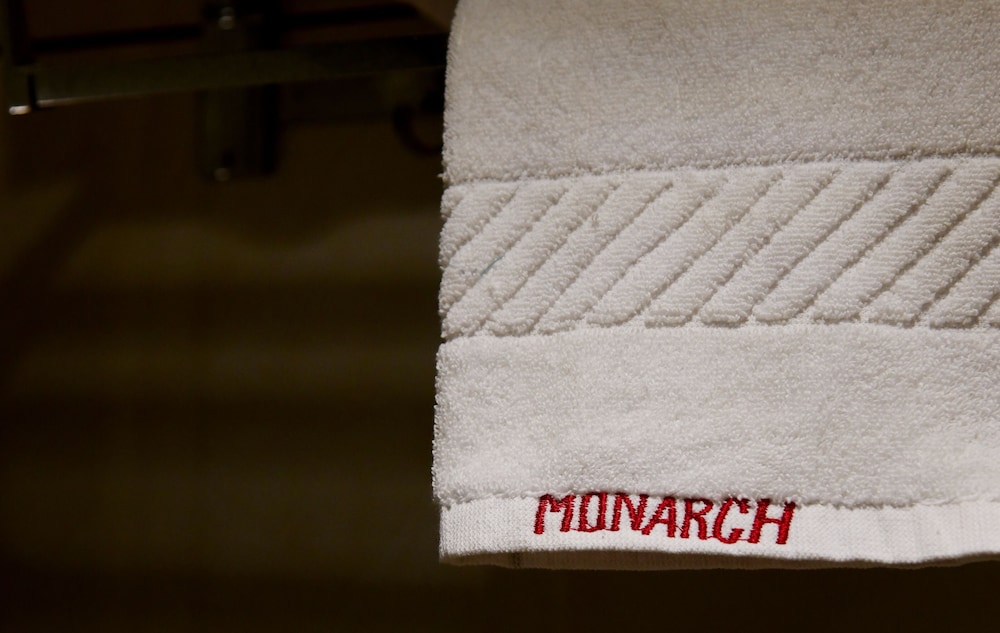 Hotel Monarch Center Point Near Dahanu Beach, Bordi - Dahanu