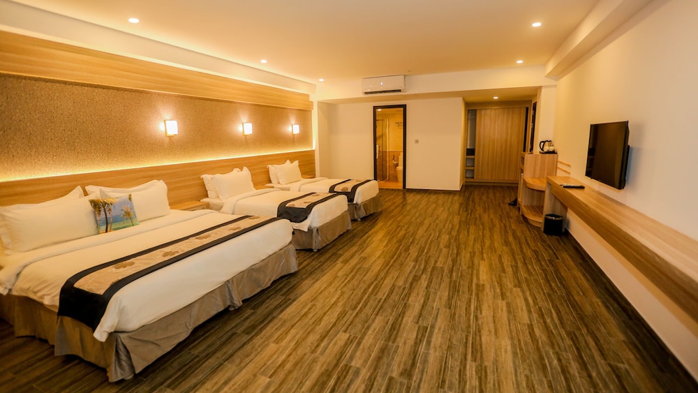 Kaani Grand Seaview
