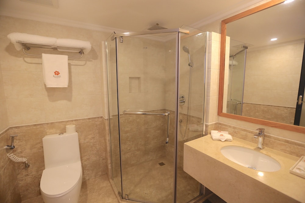 Kaani Grand Seaview