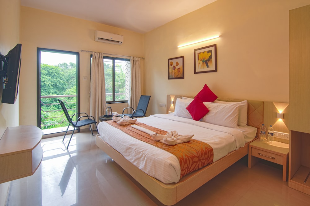 Aron Resort Lonavala Near Old Mumbai Pune Highway