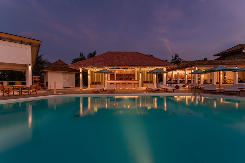 Cinnamon Hakuraa Huraa Maldives - Adults Only