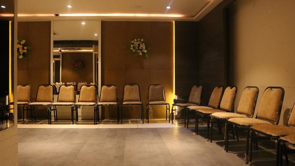 Bhagwati Park by Mango Hotels
