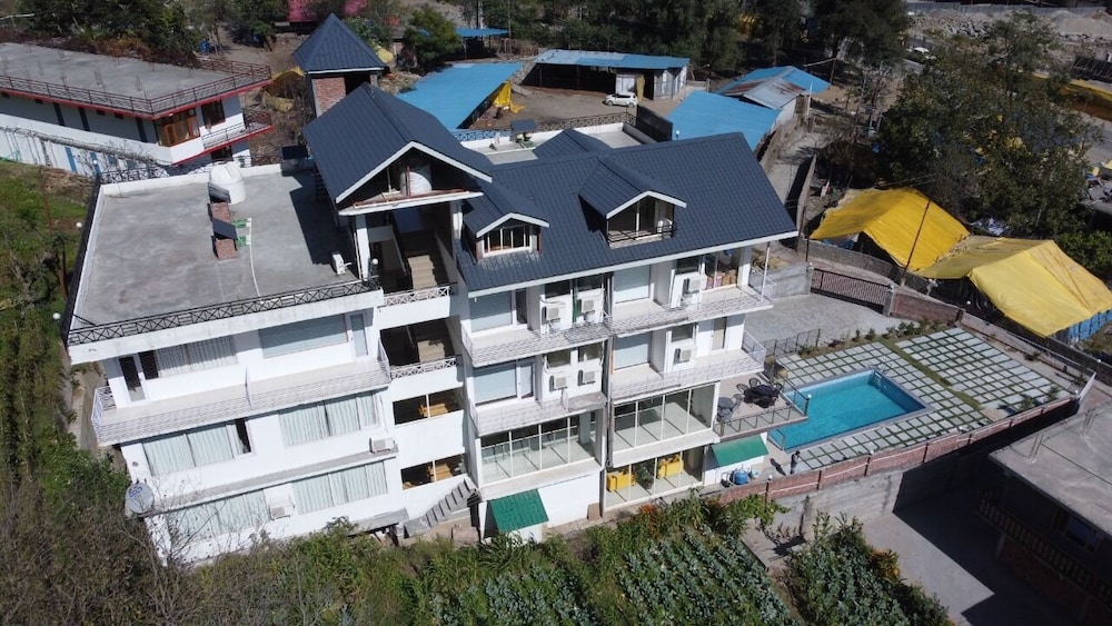 Hotel Oasis Kullu Manali