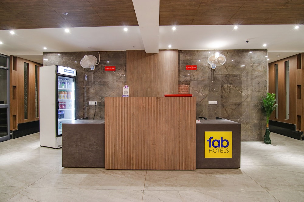 FabHotel Moro Rohini Sector 4