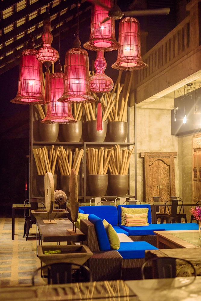 Lot 33 Boutique Hotel
