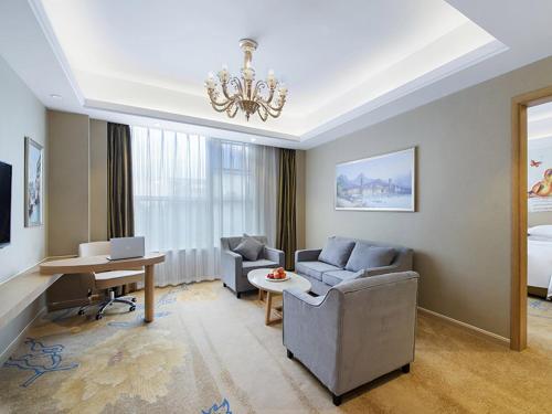 Vienna International Hotel