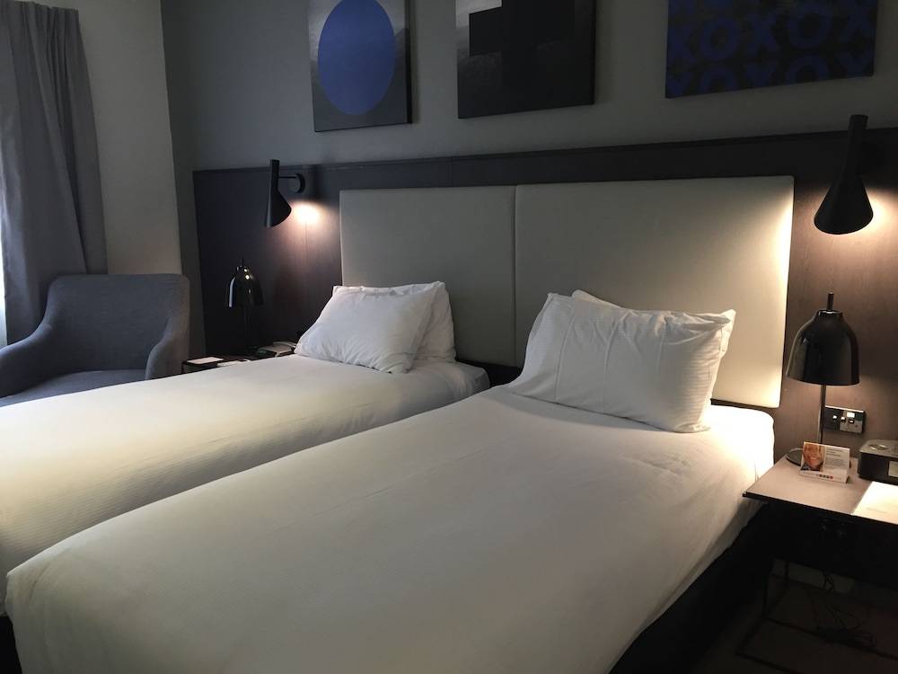 Silkari Urban CKS Sydney Airport Hotel