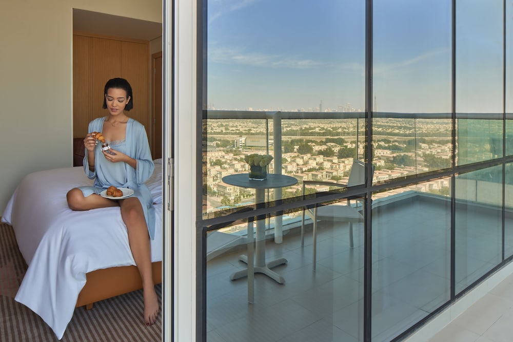 Novotel Jumeirah Village Triangle