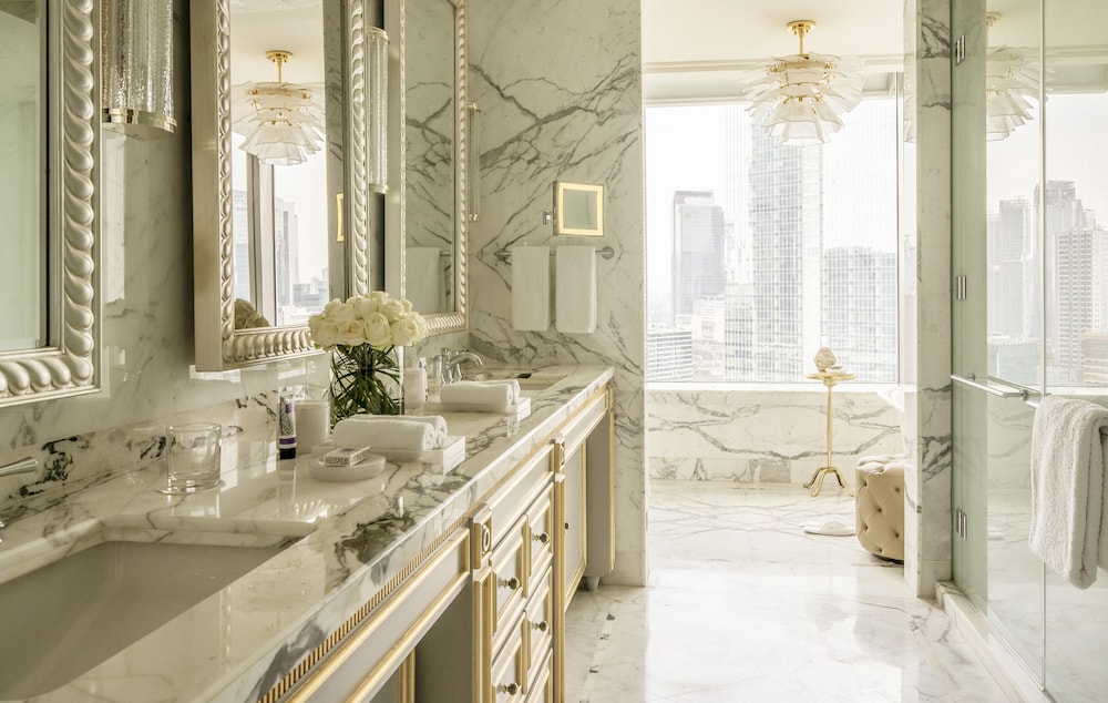 Four Seasons Hotel Jakarta