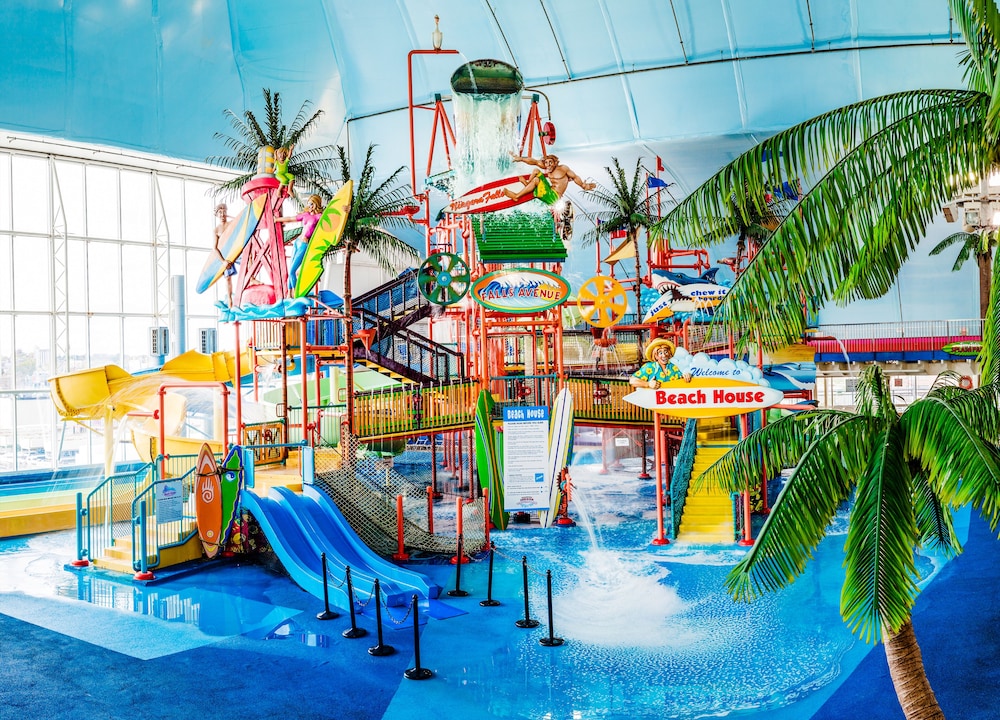 Skyline Hotel & Waterpark