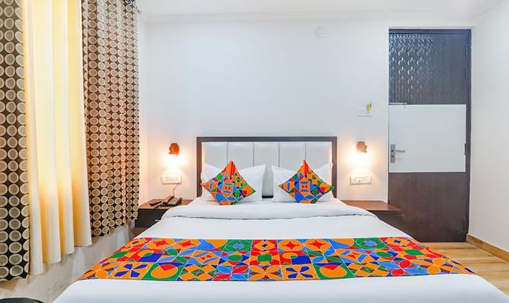 FabHotel Shyam Inn