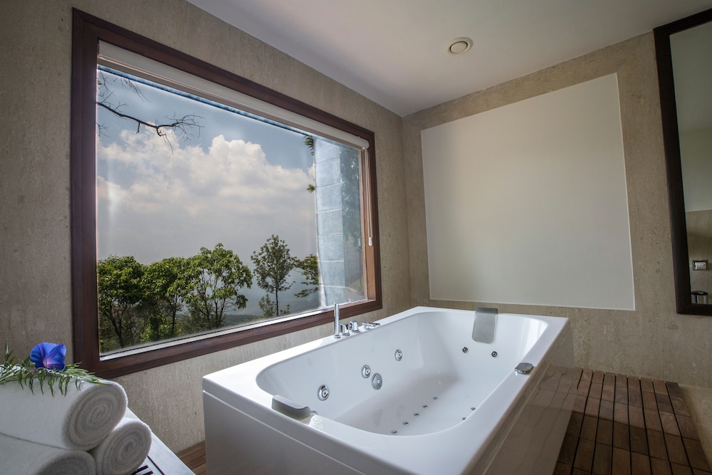 Trivik Hotels & Resorts Chikmagalur