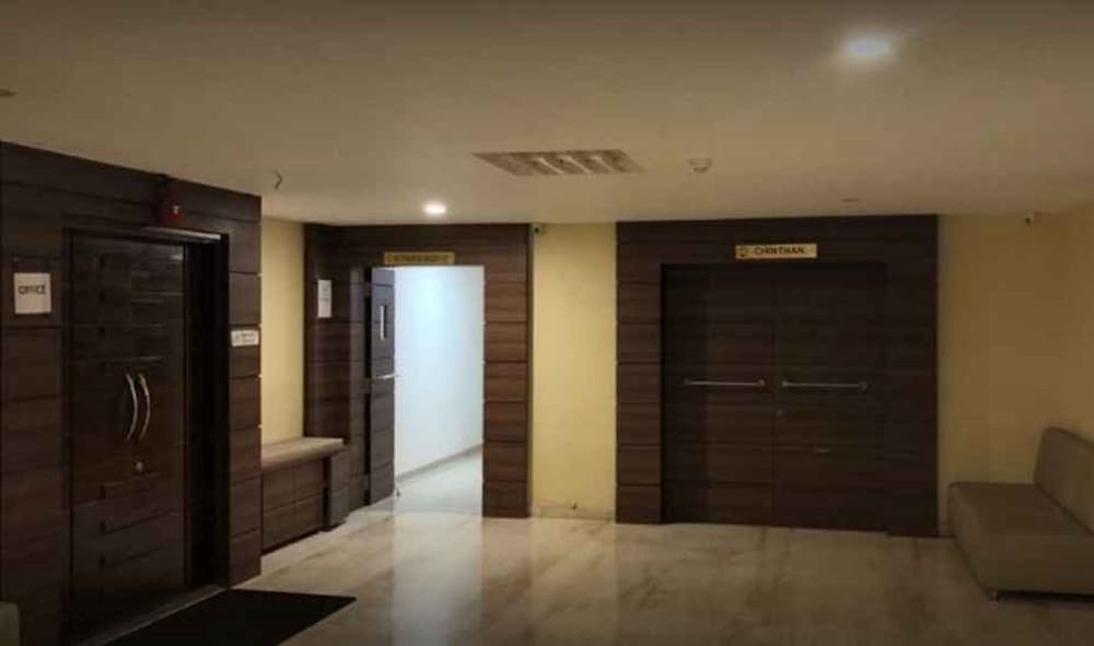 Hotel Swarnaa Paradise
