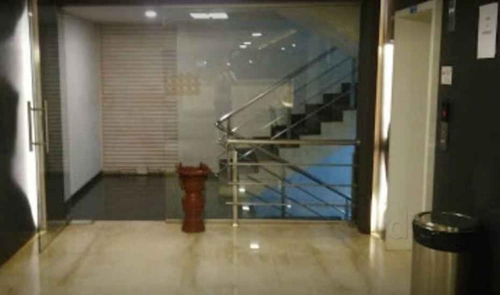 Hotel Swarnaa Paradise
