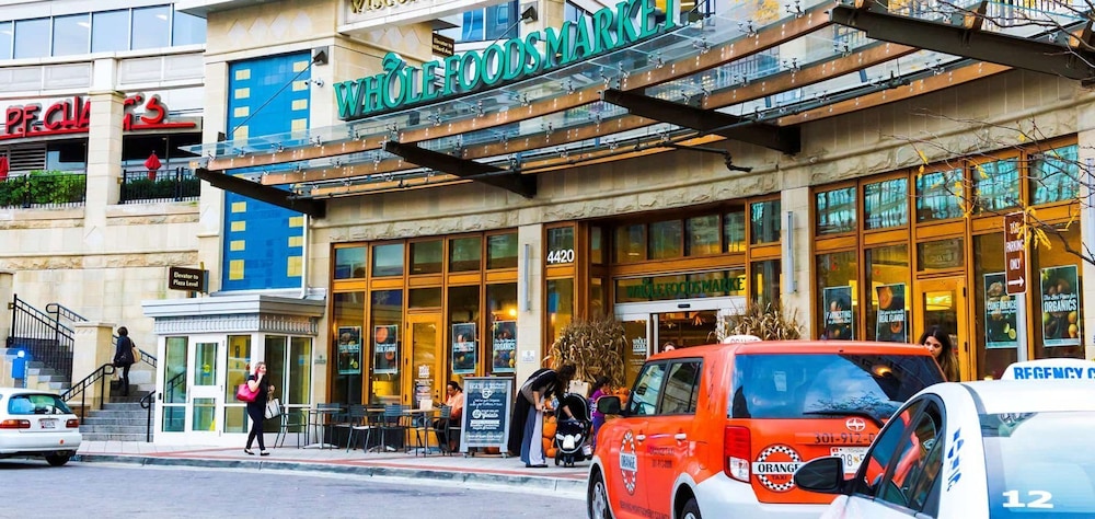 Courtyard by Marriott Bethesda/Chevy Chase