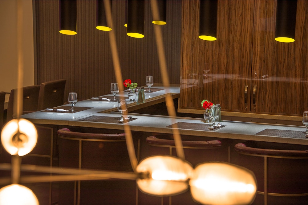 Courtyard by Marriott Bethesda/Chevy Chase