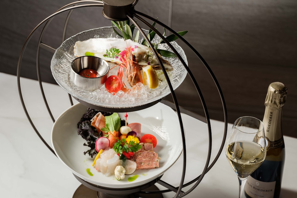 DoubleTree by Hilton Toyama
