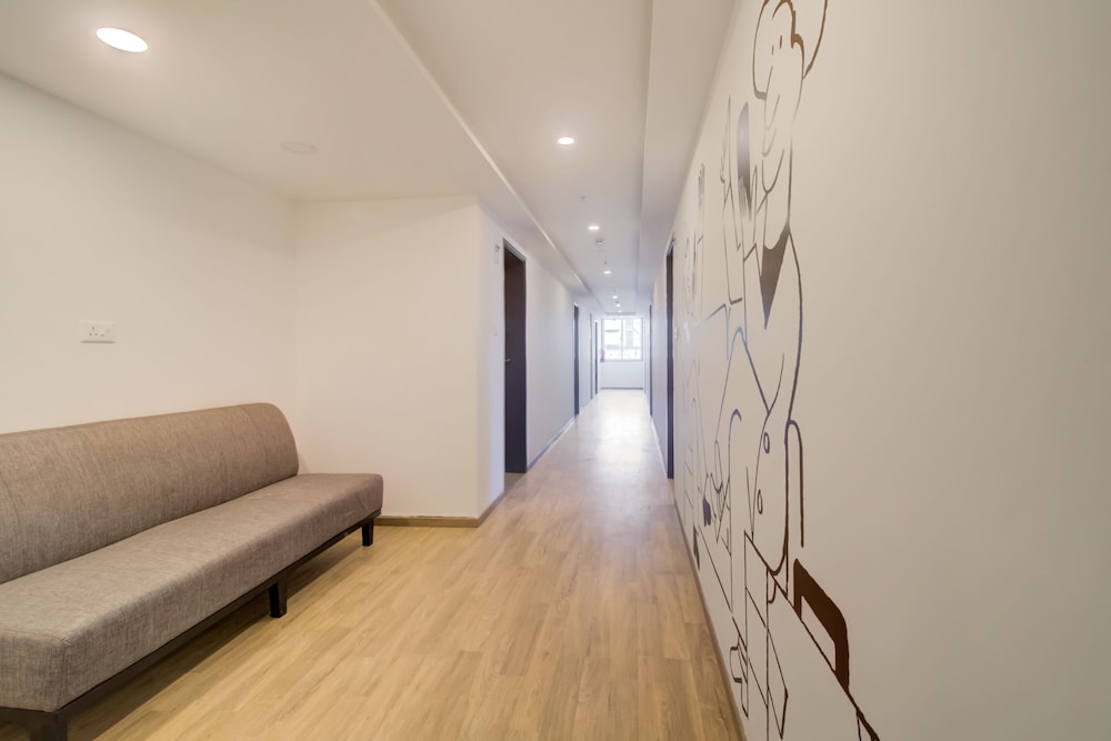 OYO Townhouse 177 Balewadi