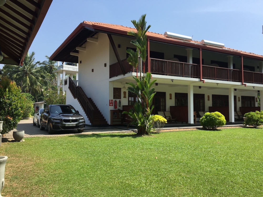 Lagoon Bentota