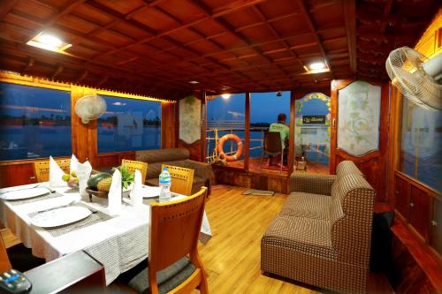Mira's PMC Lakeshore Resort