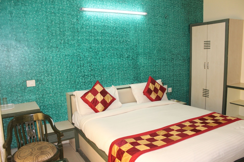 Hotel Muskan Palace