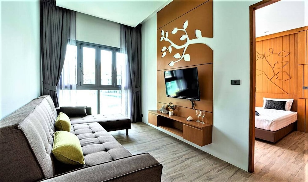 TAJH Pool Villas