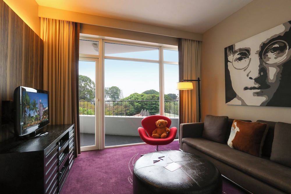 Hard Rock Hotel Pattaya
