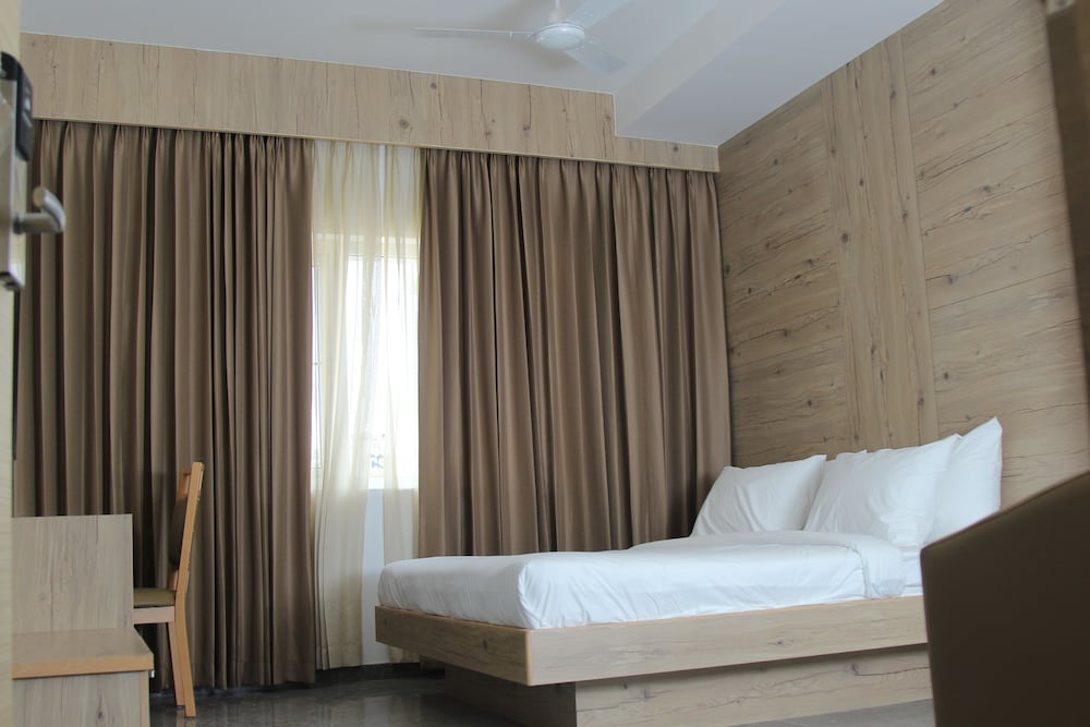 Hotel Abis grand