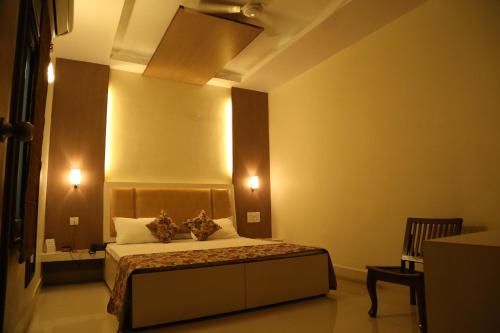 HOTEL SANDHUZ RESIDENCY 