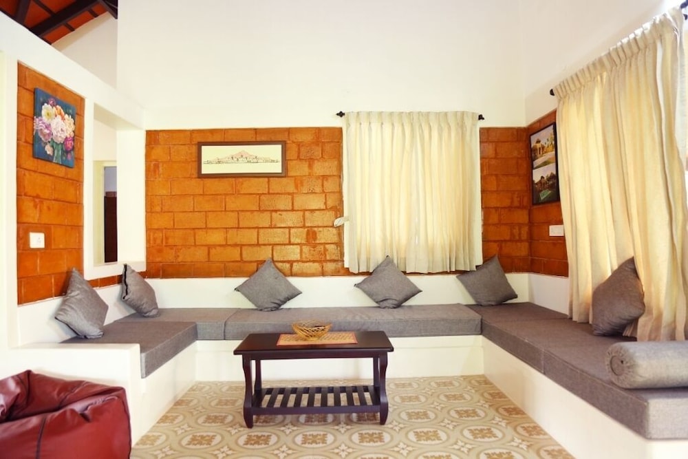 Coconest Eco village