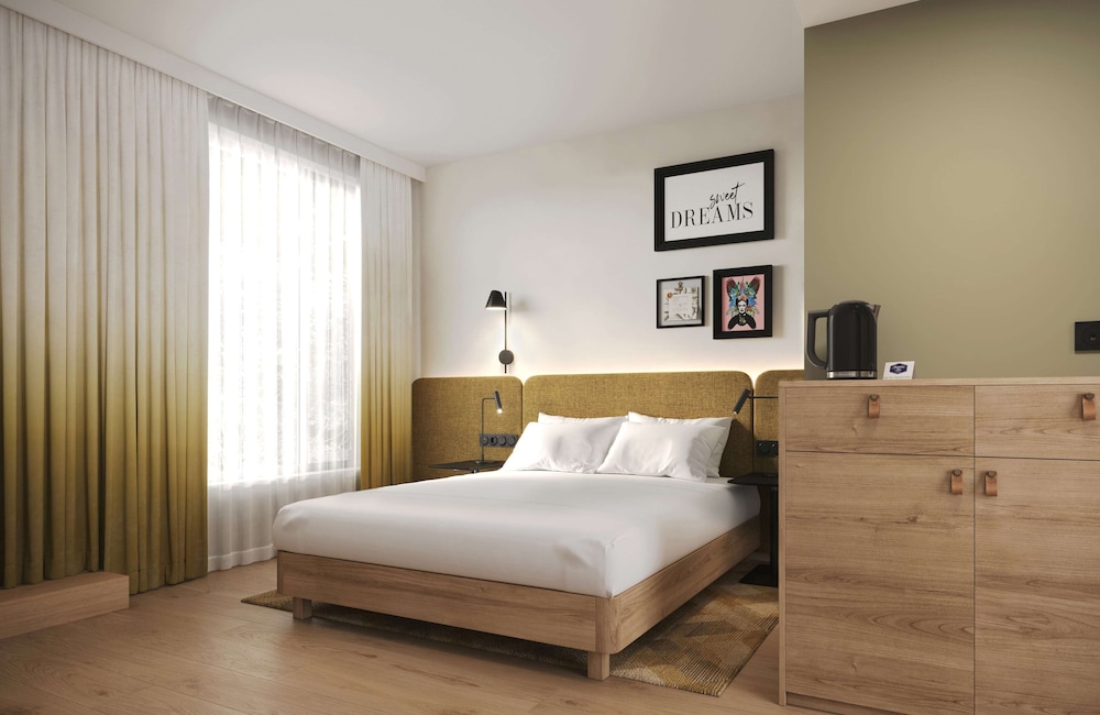 Hampton By Hilton Paris Charles De Gaulle Airport