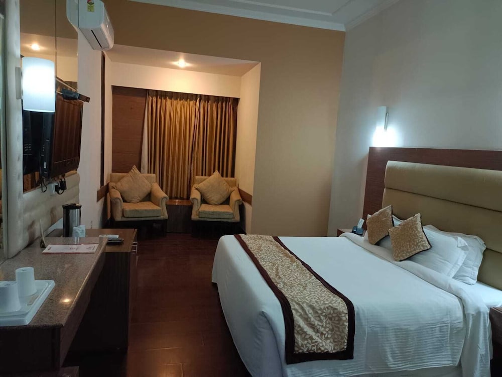 Hotel Asia Vaishnodevi by Geetanjali Group of Hotels