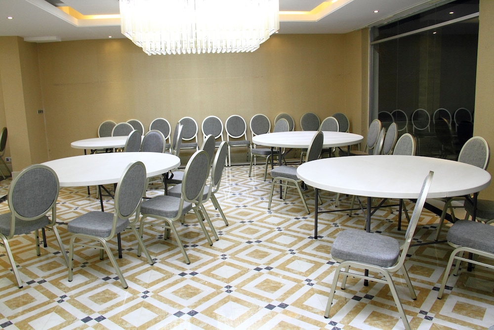 Blossom Hotel Dhaka