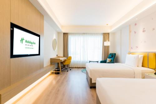 Holiday Inn Lucknow Airport