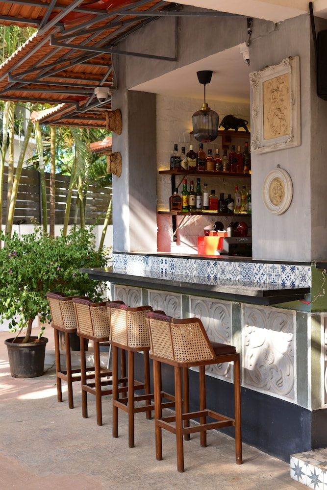 Living Room Boutique Hotel by Seasons