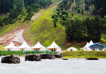 Sheen Woods Resort