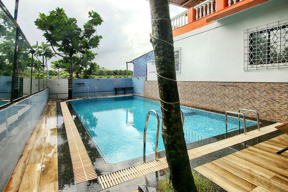  Hotel 7Seas by Solara Hospitality
