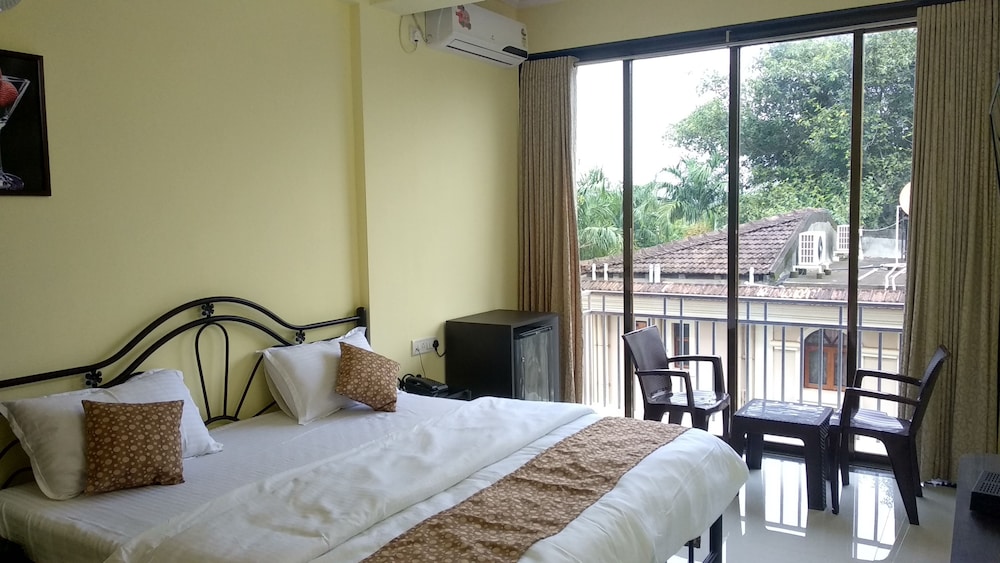  Hotel 7Seas by Solara Hospitality