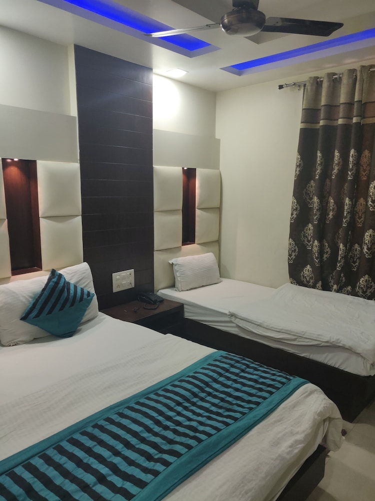 Hotel Tashkent Deluxe