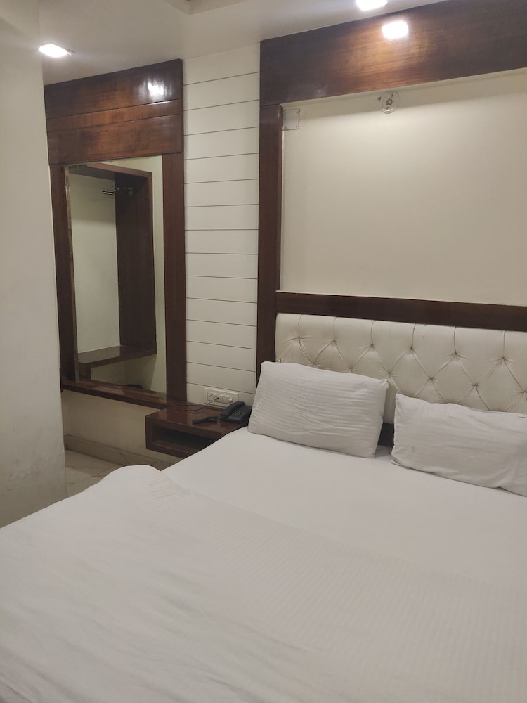 Hotel Tashkent Deluxe